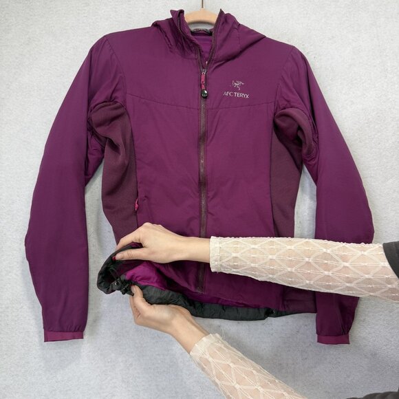 Arc'teryx Jacket Womens Small Purple Hooded Insulated Full Zip Fleece Hiking - Picture 6 of 15
